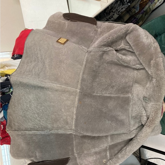 Authentic Shearling Coat - Picture 7 of 8